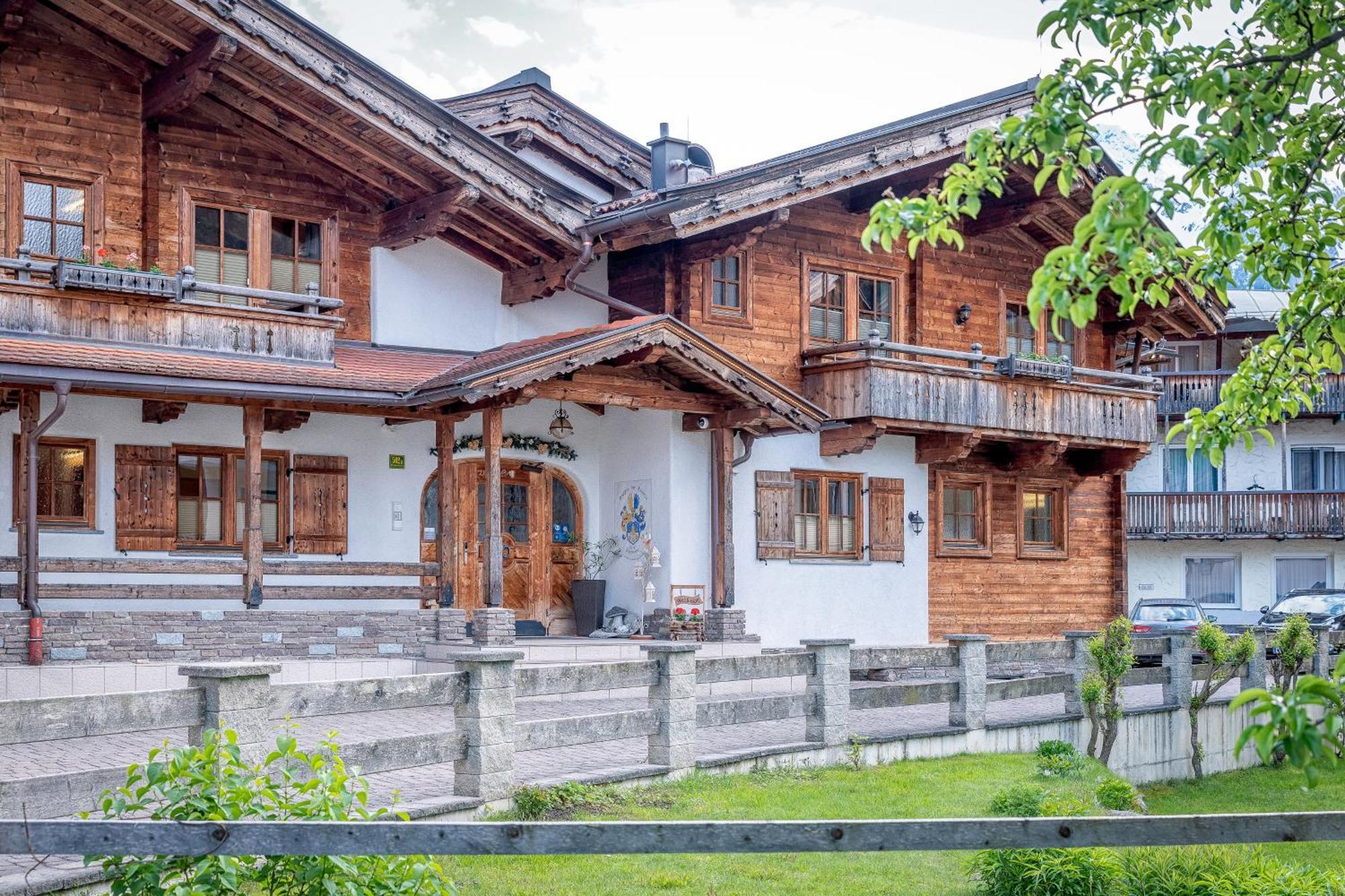 Alpenliving Mayrhofen Exterior foto